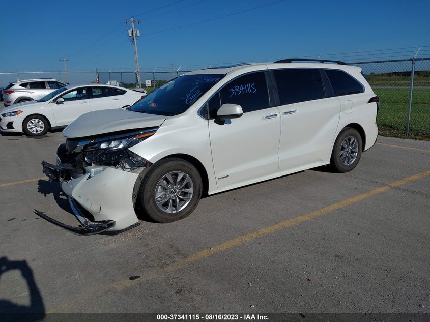 VIN 5TDJRKEC9MS053548 2021 TOYOTA SIENNA XLE