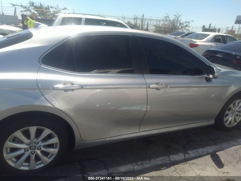 2020 TOYOTA CAMRY LE - 4T1C11AK4LU871752