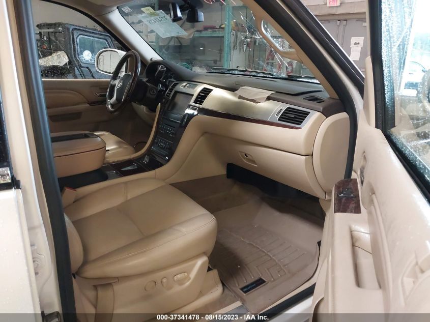 2013 CADILLAC ESCALADE LUXURY - 1GYS4BEF3DR226941