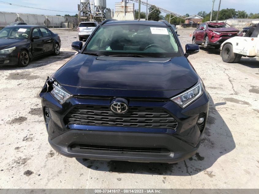 2021 TOYOTA RAV4 XLE - JTMP1RFV8MD073733