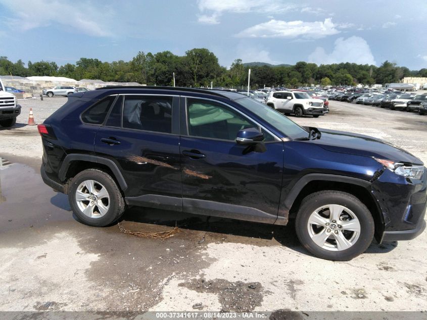 2021 TOYOTA RAV4 XLE - JTMP1RFV8MD073733