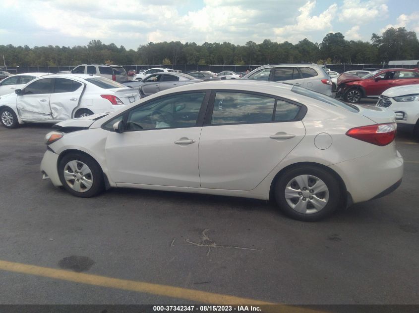 2015 KIA FORTE LX - KNAFK4A63F5296039