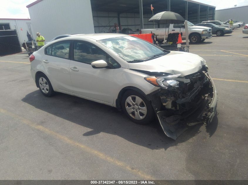 2015 KIA FORTE LX - KNAFK4A63F5296039