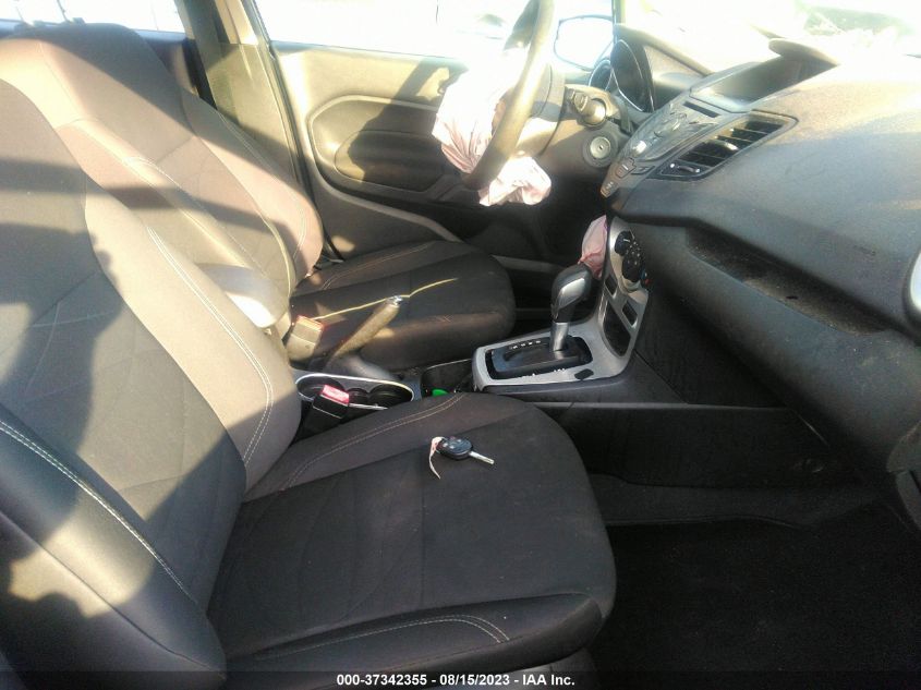 2019 FORD FIESTA SE - 3FADP4EJ2KM102377