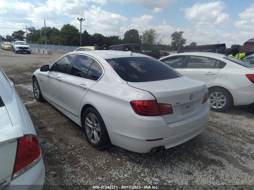 2013 BMW 528I XDRIVE - WBAXH5C57DDW14485