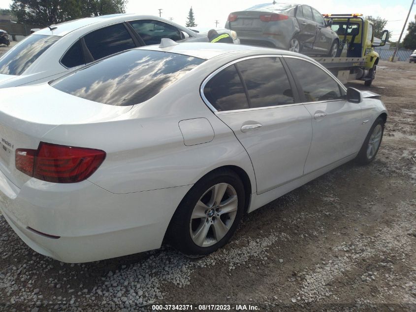 2013 BMW 528I XDRIVE - WBAXH5C57DDW14485