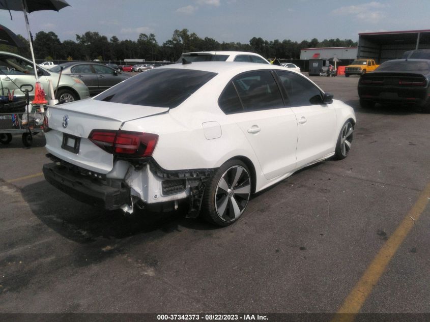 2016 VOLKSWAGEN JETTA SEDAN 1.8T SPORT - 3VWB17AJ3GM250651