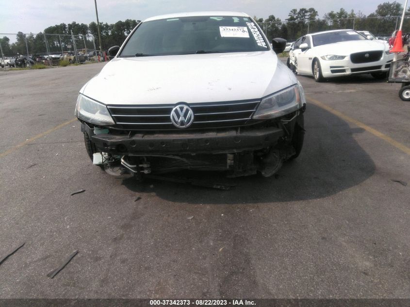 2016 VOLKSWAGEN JETTA SEDAN 1.8T SPORT - 3VWB17AJ3GM250651