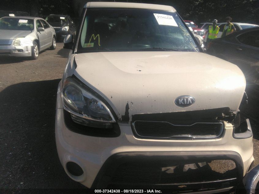 2013 KIA SOUL + - KNDJT2A68D7755601