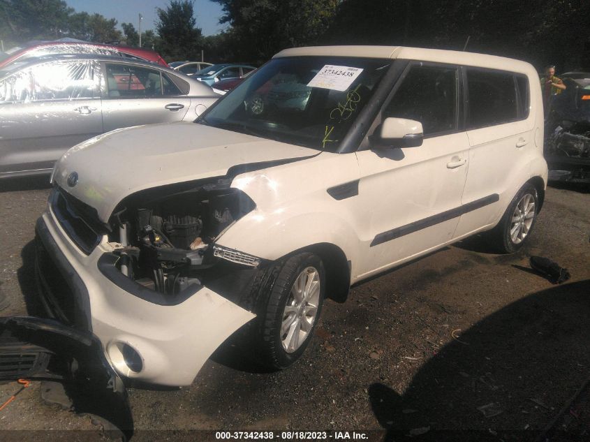 2013 KIA SOUL + - KNDJT2A68D7755601