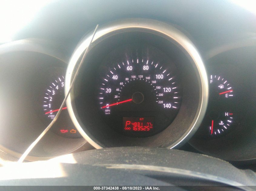 2013 KIA SOUL + - KNDJT2A68D7755601