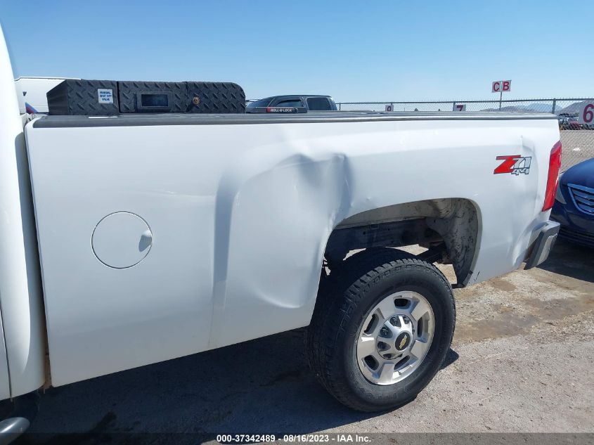 2013 CHEVROLET SILVERADO 2500HD LT - 1GC2KXCB7DZ409851