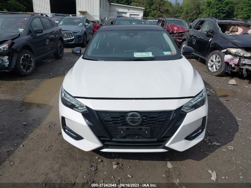 3N1AB8DV8NY318984 Nissan Sentra SR 12