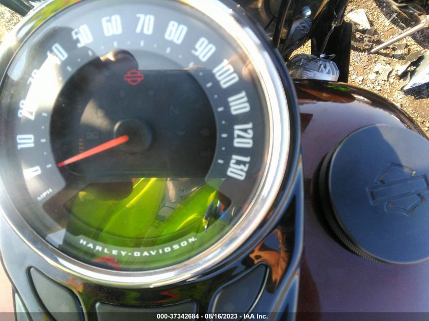 2019 HARLEY-DAVIDSON FLHCS 1HD1YBK25KB033086