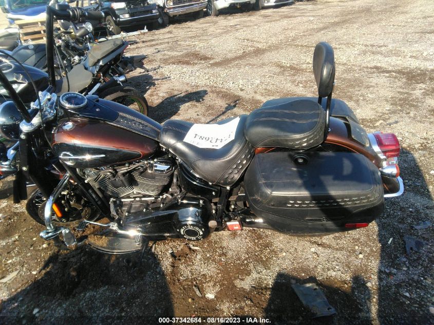 2019 HARLEY-DAVIDSON FLHCS 1HD1YBK25KB033086