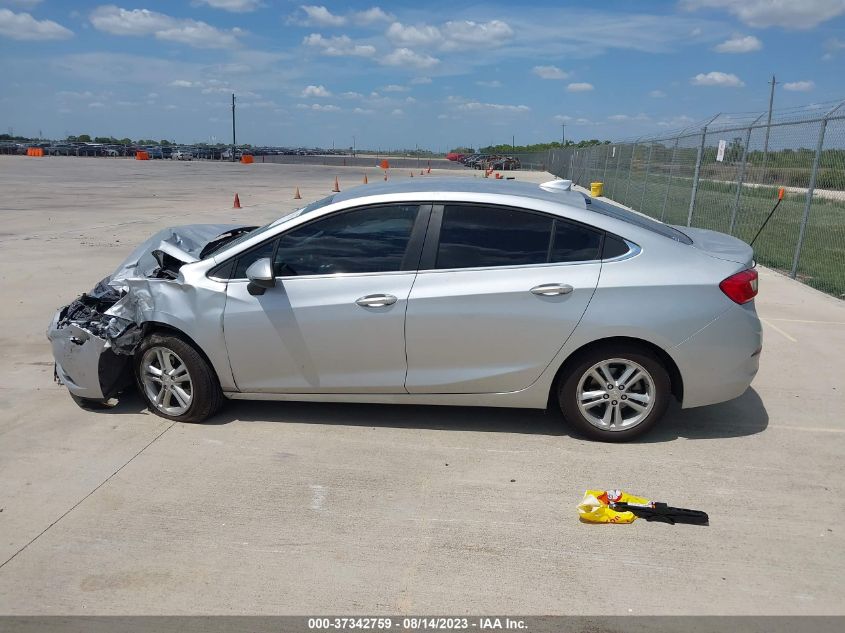 2018 CHEVROLET CRUZE LT - 1G1BE5SM8J7245962