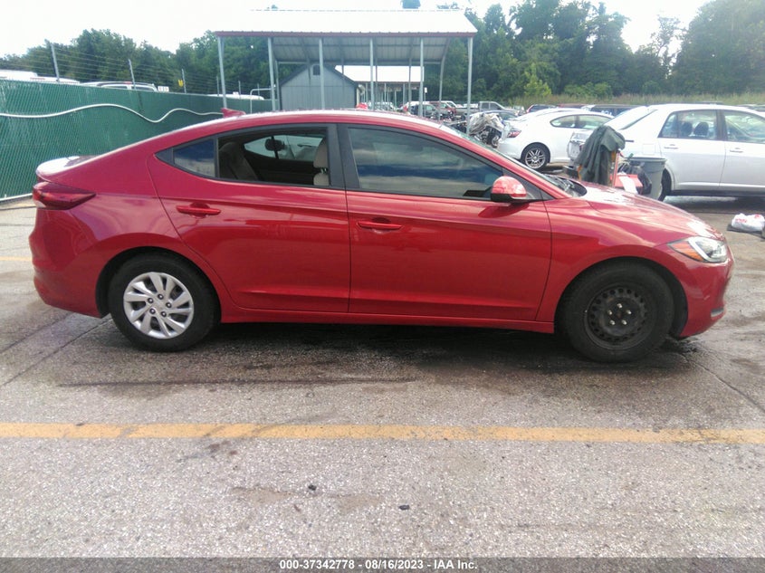 VIN KMHD74LFXHU372949 2017 HYUNDAI ELANTRA SE