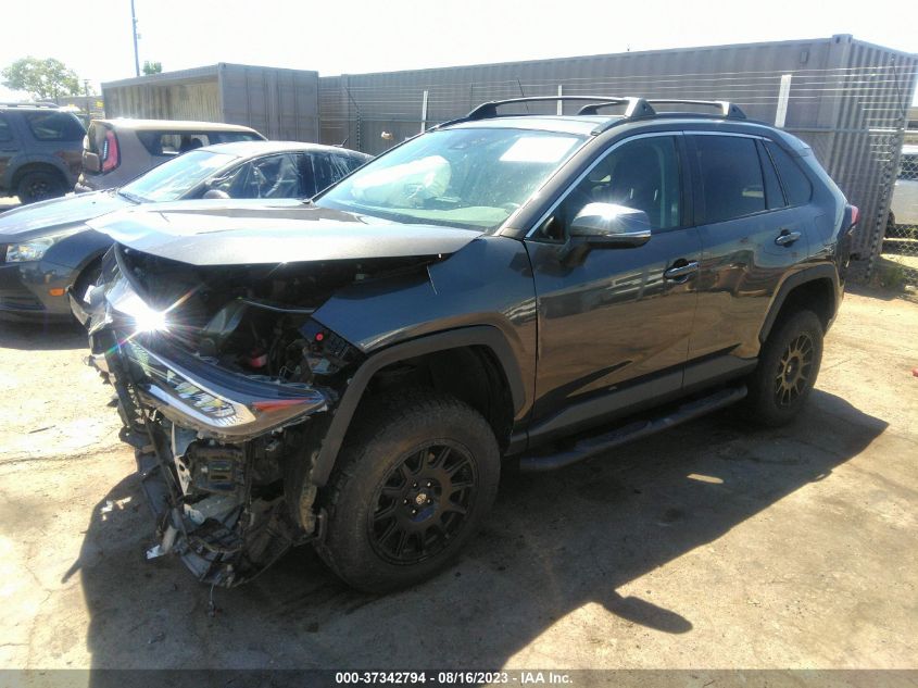 2019 TOYOTA RAV4 XLE - 2T3P1RFV7KW043588
