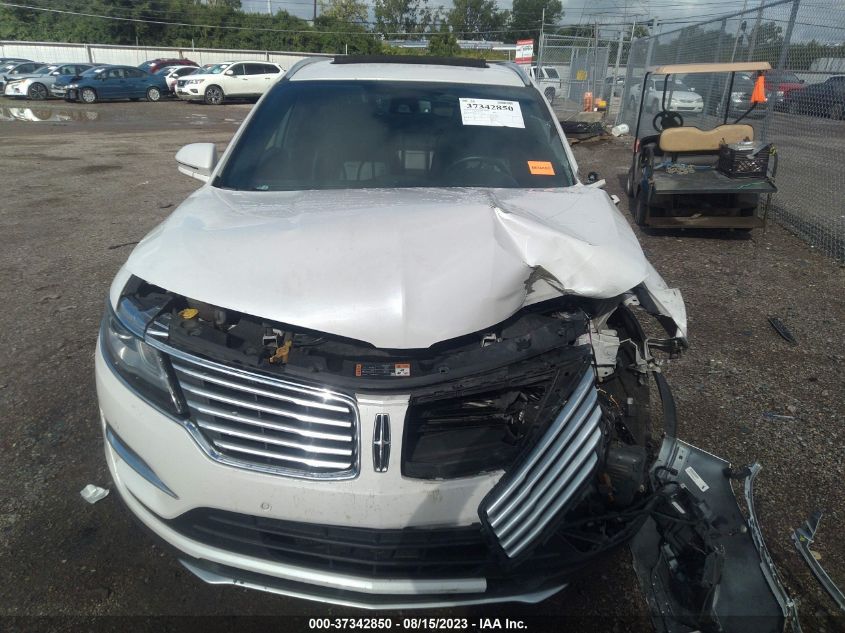 2017 LINCOLN MKC RESERVE - 5LMTJ3DH8HUL20921