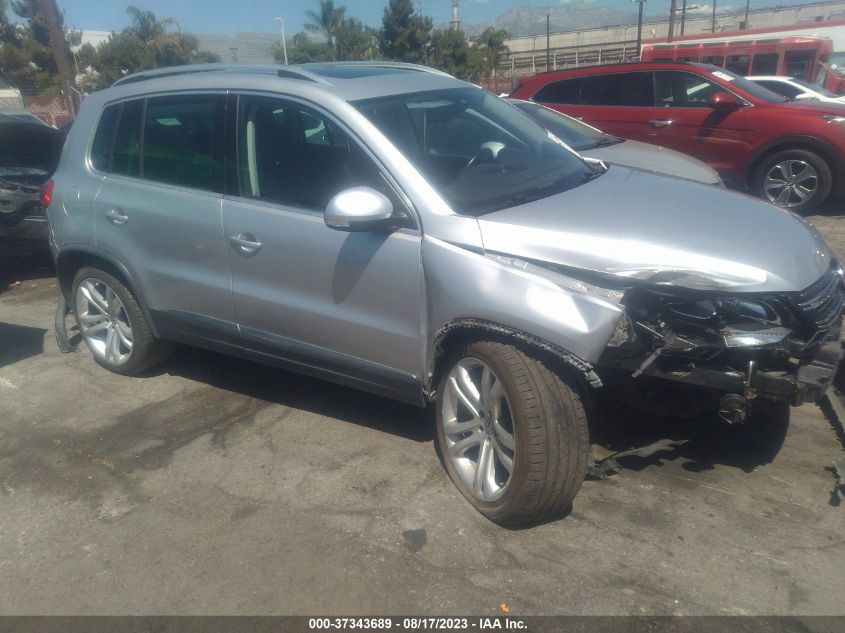 2016 VOLKSWAGEN TIGUAN SEL - WVGAV7AX4GW560200