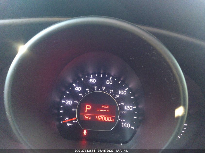 2016 KIA SOUL + - KNDJP3A52G7385803