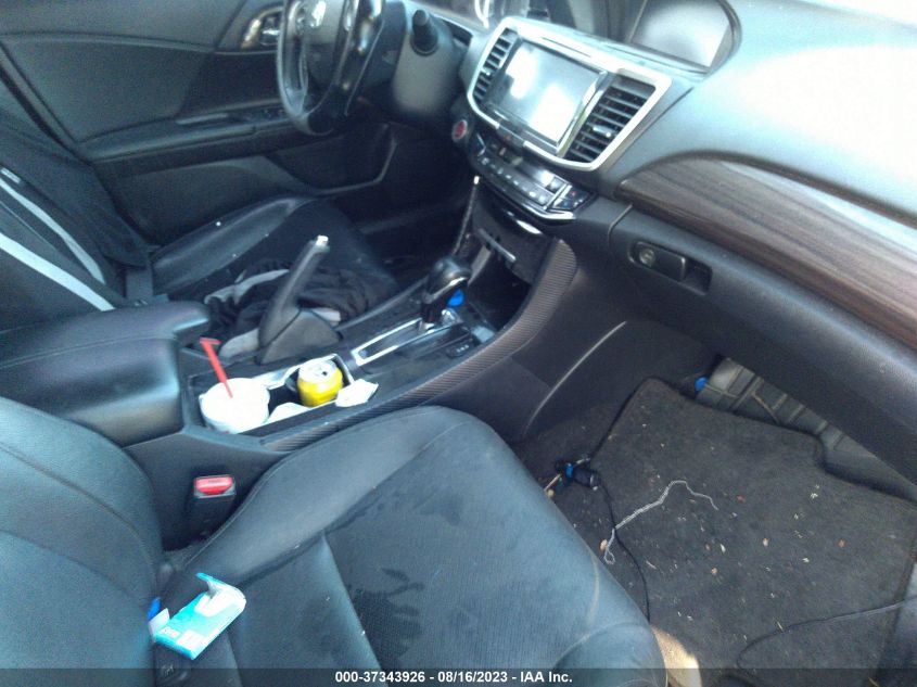 2017 HONDA ACCORD SEDAN EX-L - 1HGCR2F85HA170695