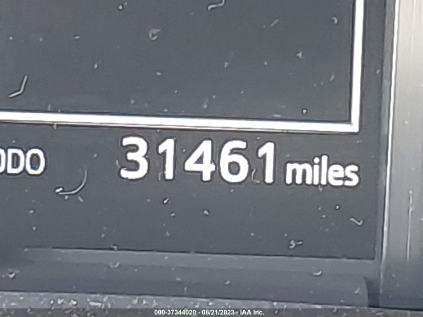 2020 TOYOTA 4RUNNER SR5 - JTEBU5JR3L5814802