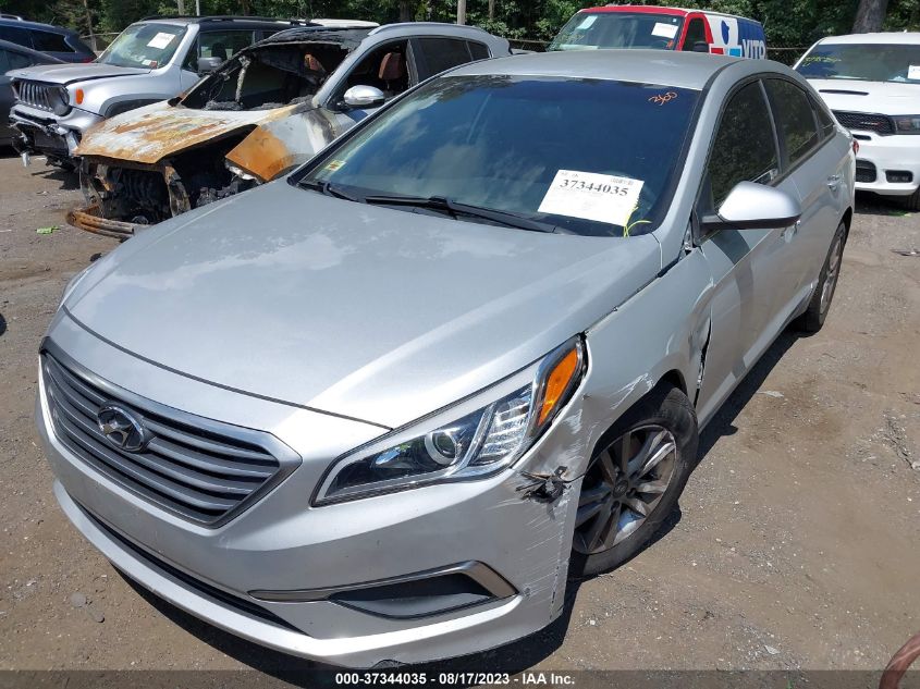 2016 HYUNDAI SONATA 2.4L SE - 5NPE24AF8GH356123