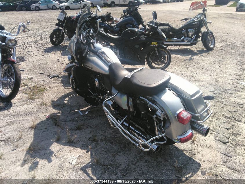 2015 HARLEY-DAVIDSON FLHTKL ULTRA LIMITED LOW 1HD1KKL1XFB646138