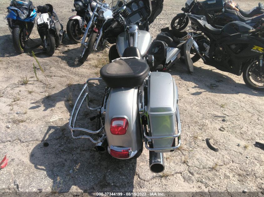 2015 HARLEY-DAVIDSON FLHTKL ULTRA LIMITED LOW 1HD1KKL1XFB646138