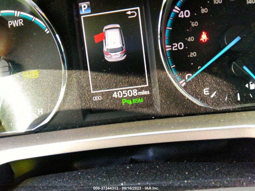 2017 TOYOTA RAV4 HYBRID LIMITED - JTMDJREV0HD079486