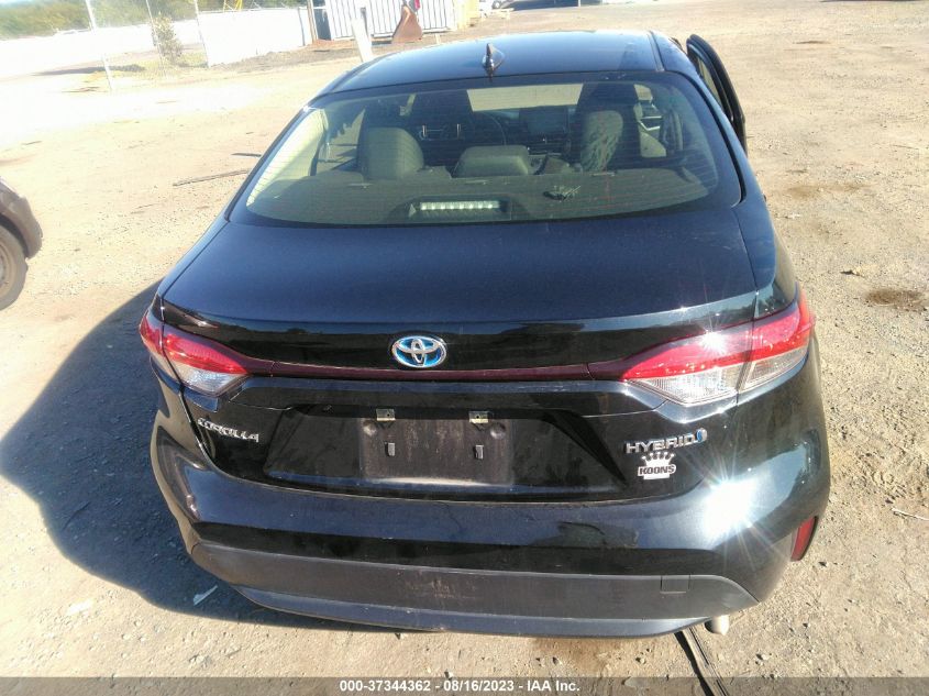 2022 TOYOTA COROLLA LE - JTDEAMDE6NJ041928