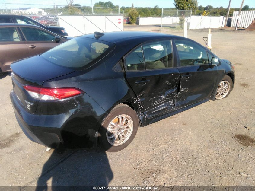 2022 TOYOTA COROLLA LE - JTDEAMDE6NJ041928