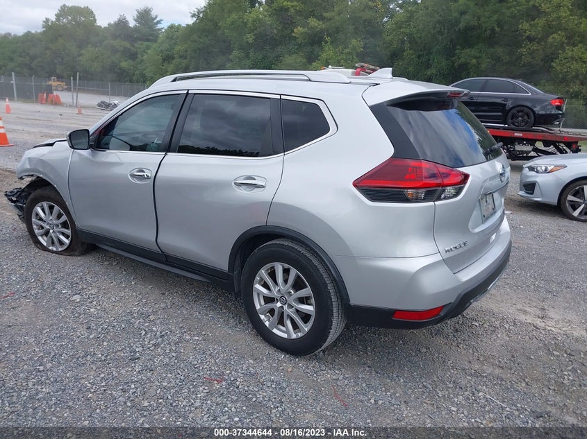 VIN KNMAT2MT6JP600588 2018 NISSAN ROGUE SV