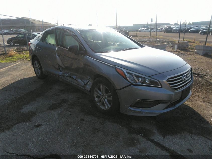 2015 HYUNDAI SONATA SE - 5NPE24AF6FH023112