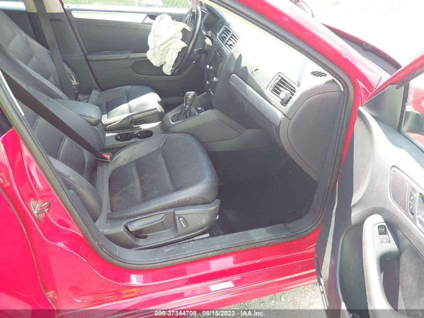 2014 VOLKSWAGEN JETTA SEDAN SE W/CONNECTIVITY/SUNROOF - 3VWD07AJ6EM423684