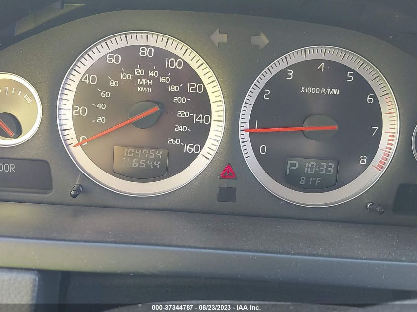 2013 VOLVO XC90 - YV4952CZ5D1650888