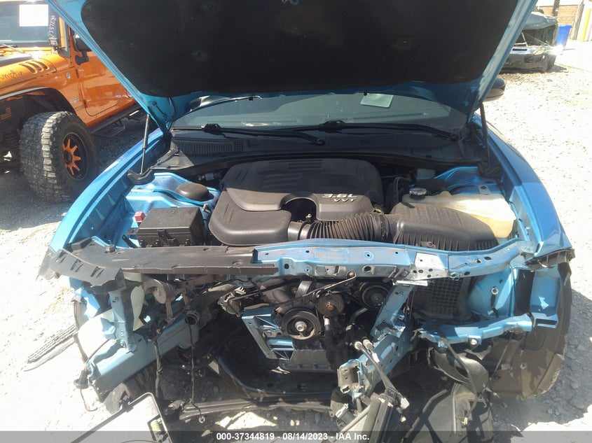 VIN 2C3CDXBG8KH614818 2019 DODGE CHARGER SXT