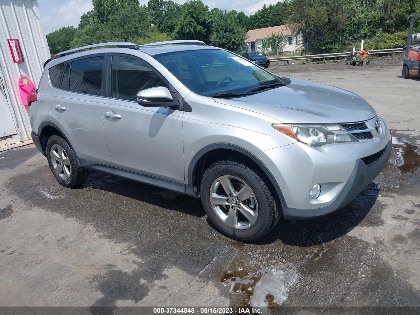 2015 TOYOTA RAV4 XLE - JTMWFREV2FJ053285