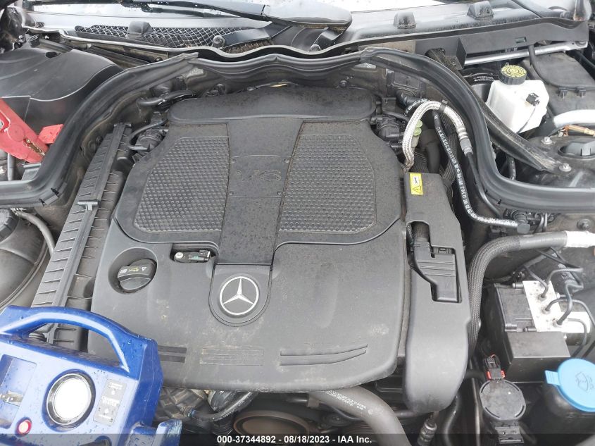 2013 MERCEDES-BENZ C-CLASS C 300 - WDDGF8AB0DR301550