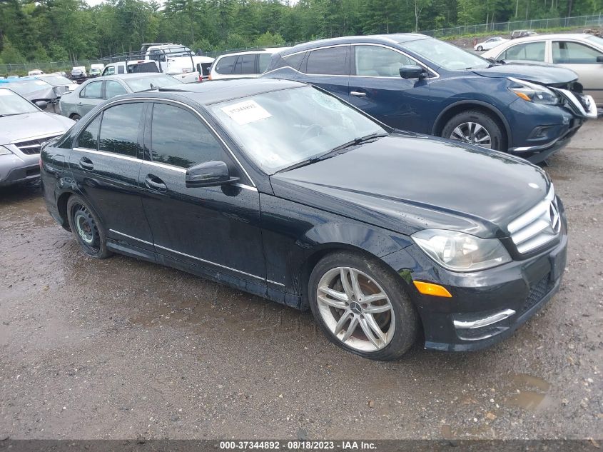 2013 MERCEDES-BENZ C-CLASS C 300 - WDDGF8AB0DR301550