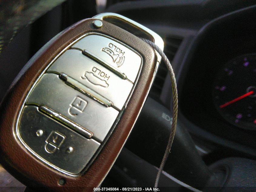 2019 HYUNDAI SONATA SPORT - 5NPE34AF0KH746381