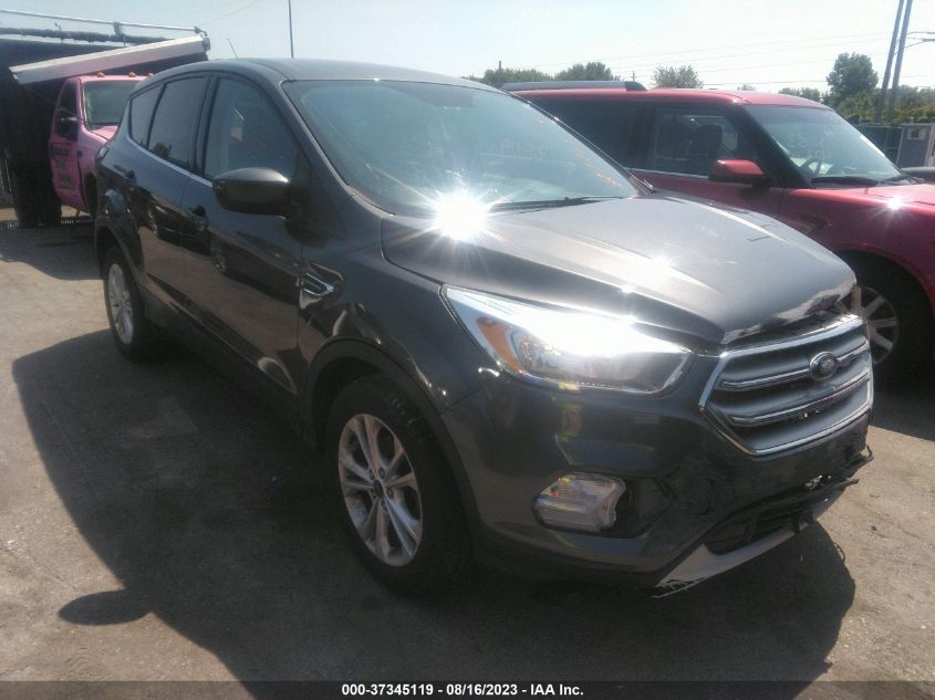 2017 FORD ESCAPE SE - 1FMCU0GD8HUB82430