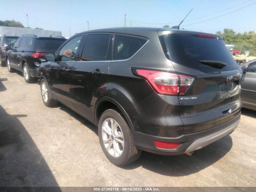 2017 FORD ESCAPE SE - 1FMCU0GD8HUB82430