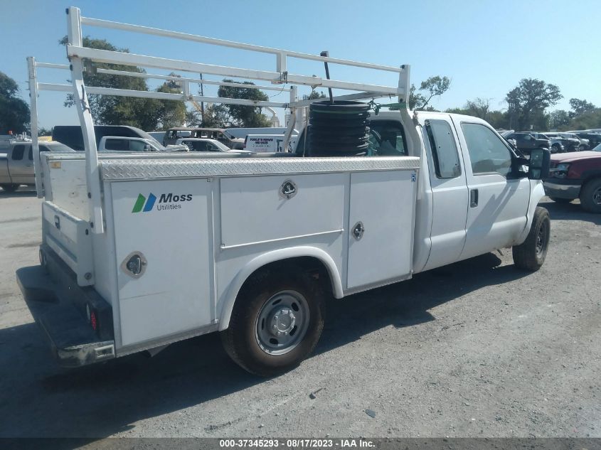 2013 FORD SUPER DUTY F-250 SRW XL/XLT/LARIAT - 1FT7X2A68DEB12613