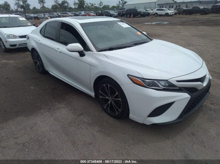 2018 TOYOTA CAMRY LE/SE/XLE/L - 4T1B11HK1JU100082