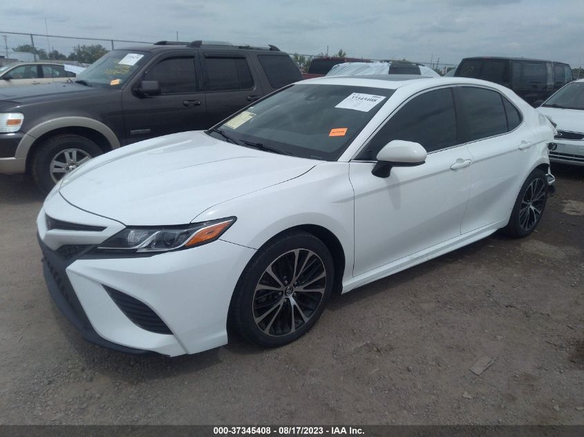 2018 TOYOTA CAMRY LE/SE/XLE/L - 4T1B11HK1JU100082