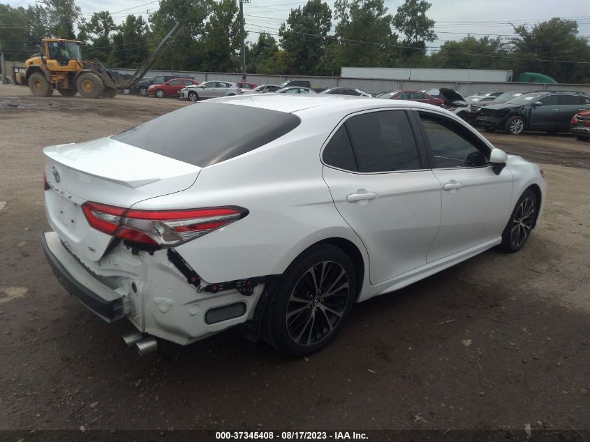 2018 TOYOTA CAMRY LE/SE/XLE/L - 4T1B11HK1JU100082