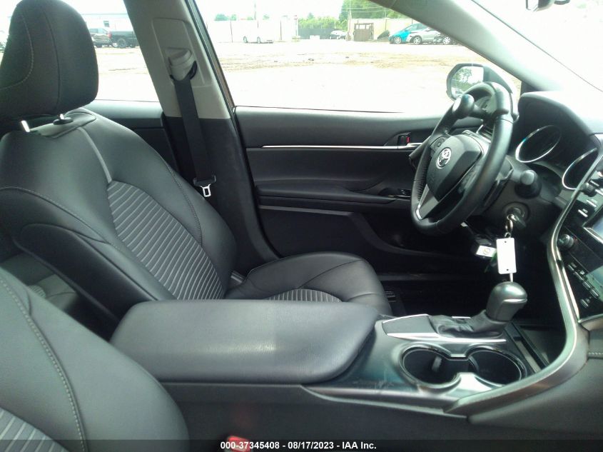 2018 TOYOTA CAMRY LE/SE/XLE/L - 4T1B11HK1JU100082