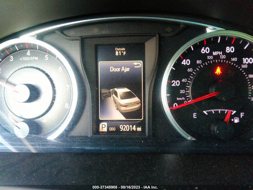 2017 TOYOTA CAMRY SE - 4T1BF1FK9HU681846